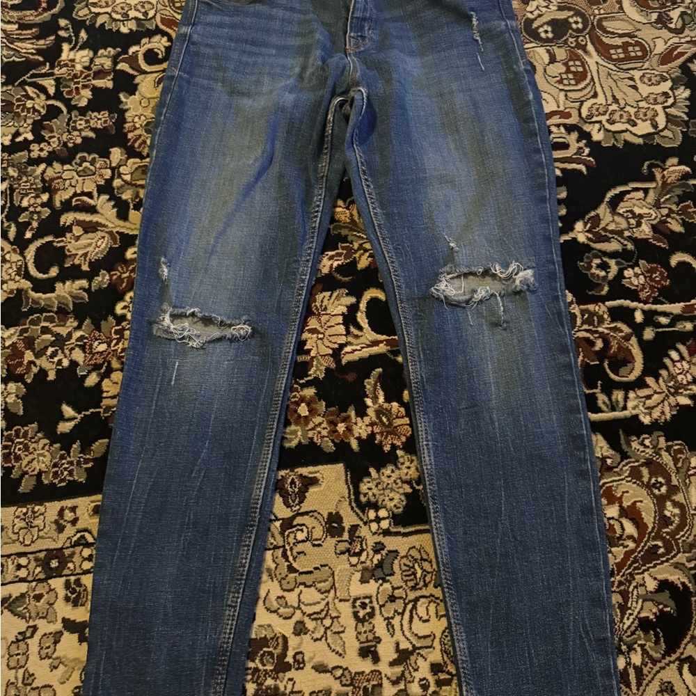 Old Navy Women's Distressed Blue Jeans